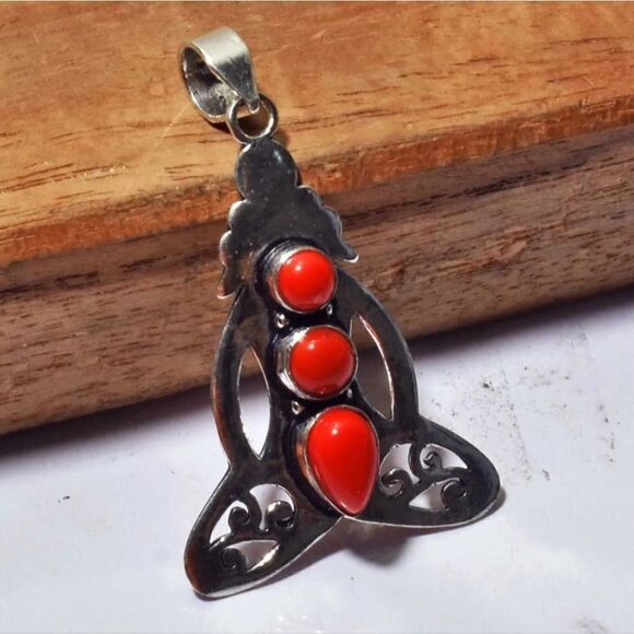 Coral Ethnic Handmade Pendant Jewelry 1.92" - Picture 1 of 1